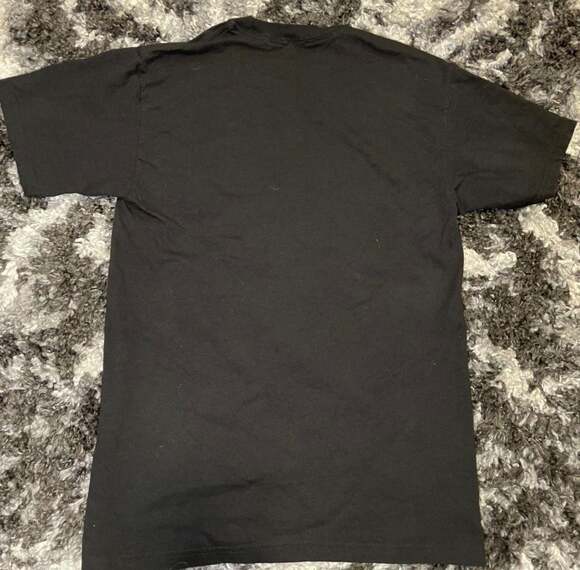 Vintage 2008 Guitar Hero Skull and Guitars Promo Graphic T-Shirt - Picture 3 of 4